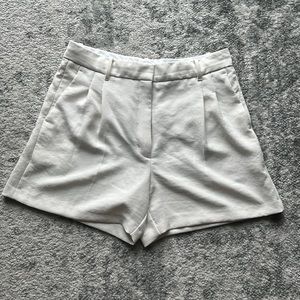 Aritzia effortless short
